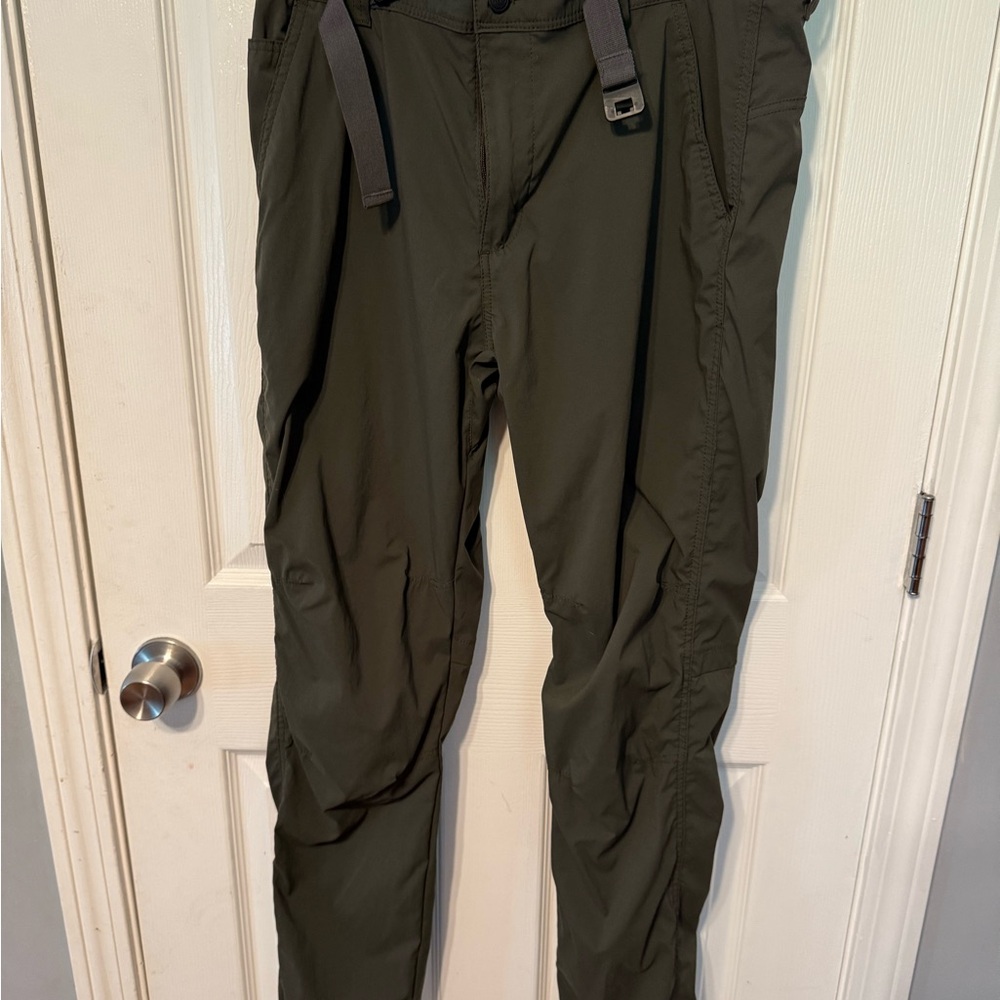 Wrangler Men's Dark Green Casual Pants